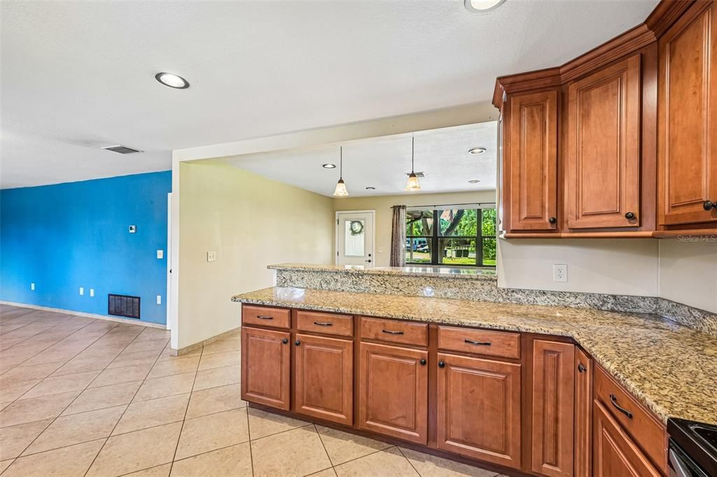 En Venta: $512,900 (3 camas, 2 baños, 1461 Pies cuadrados)