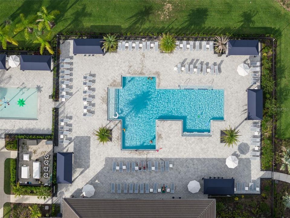 For Sale: $599,000 (5 beds, 4 baths, 3251 Square Feet)