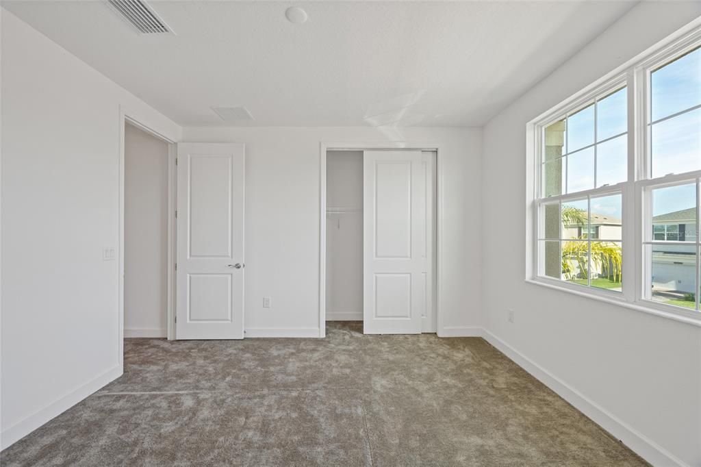 For Sale: $599,000 (5 beds, 4 baths, 3251 Square Feet)