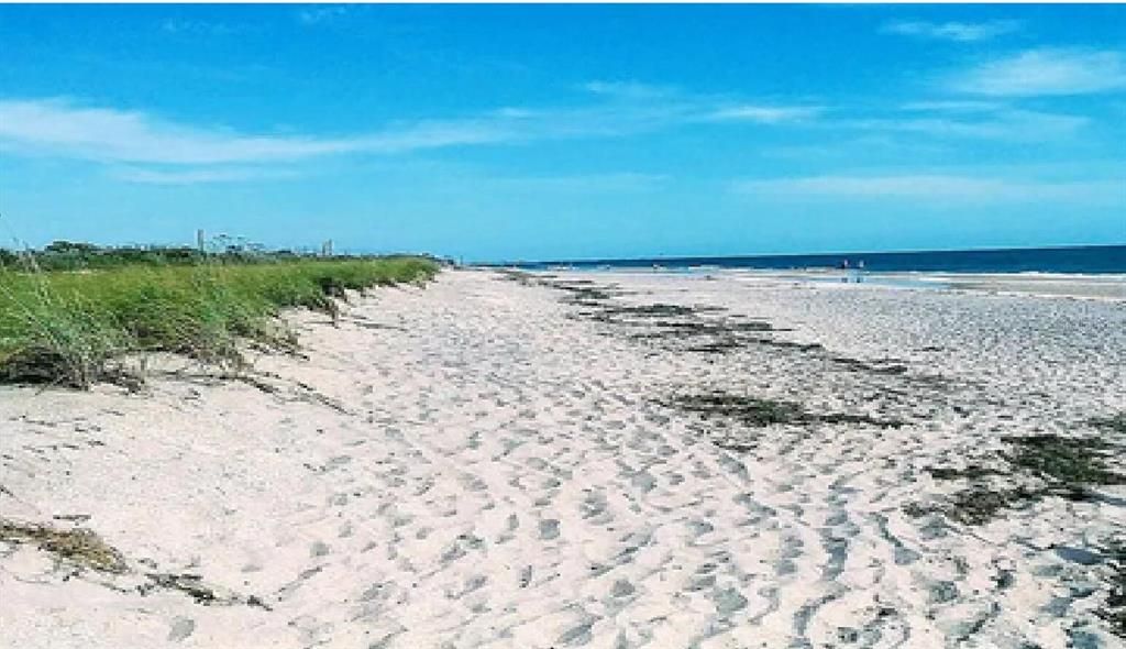 На продажу: $7,199 (0.23 acres)