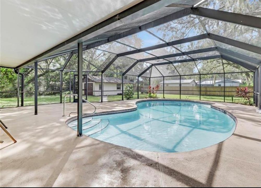 For Sale: $365,000 (3 beds, 2 baths, 1812 Square Feet)