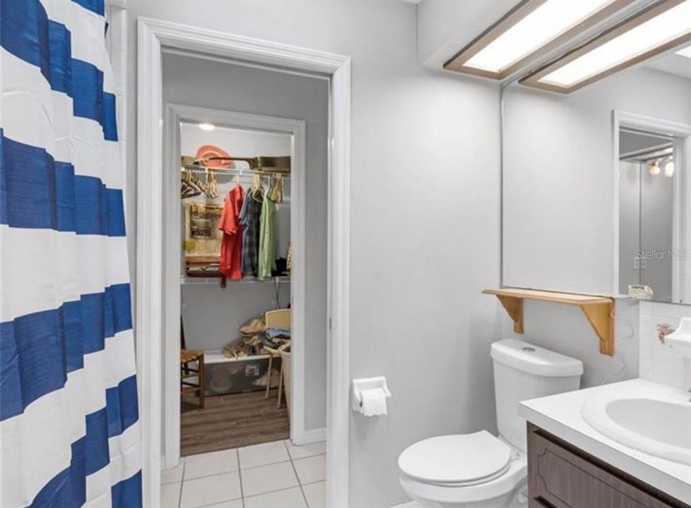 For Sale: $365,000 (3 beds, 2 baths, 1812 Square Feet)