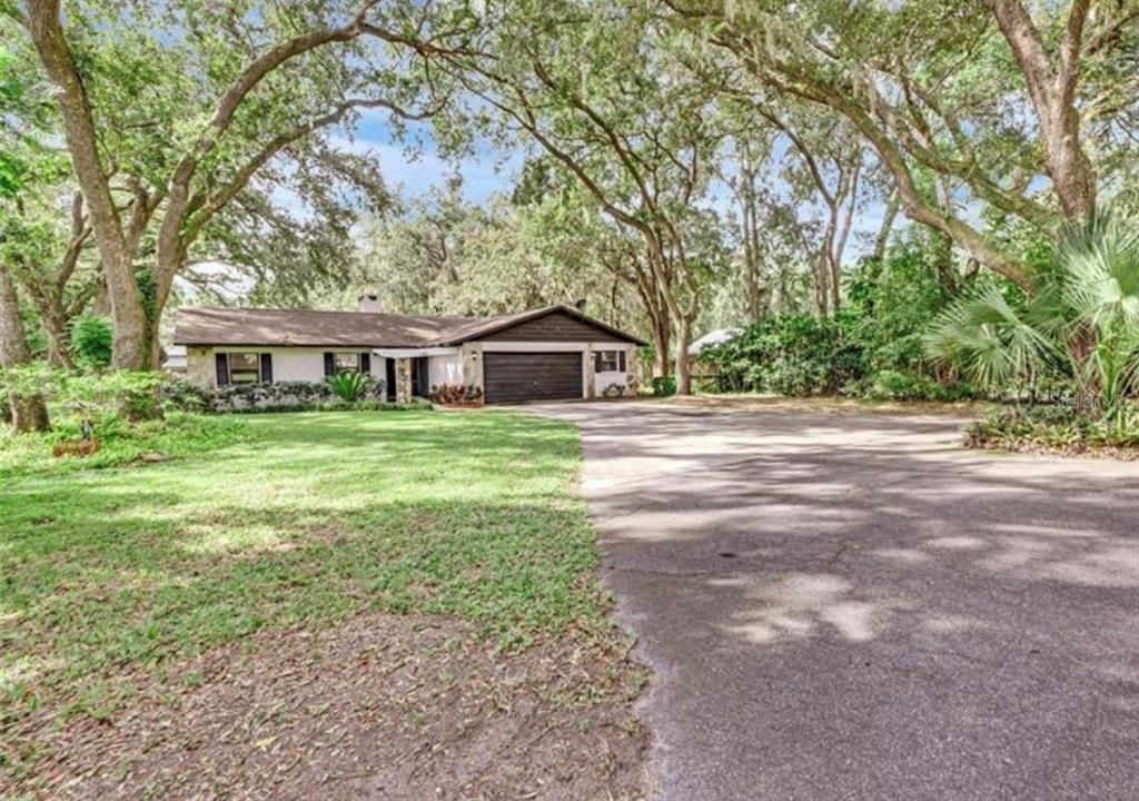 For Sale: $365,000 (3 beds, 2 baths, 1812 Square Feet)