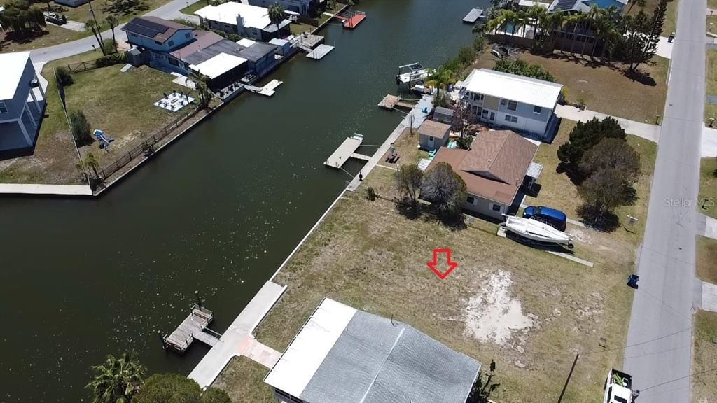 For Sale: $249,900 (0.14 acres)