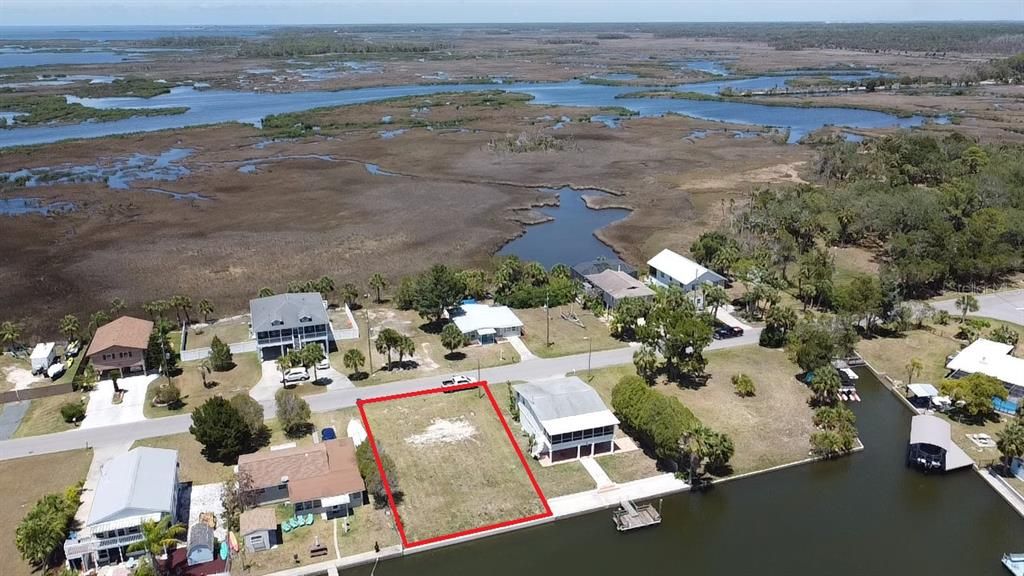 For Sale: $249,900 (0.14 acres)