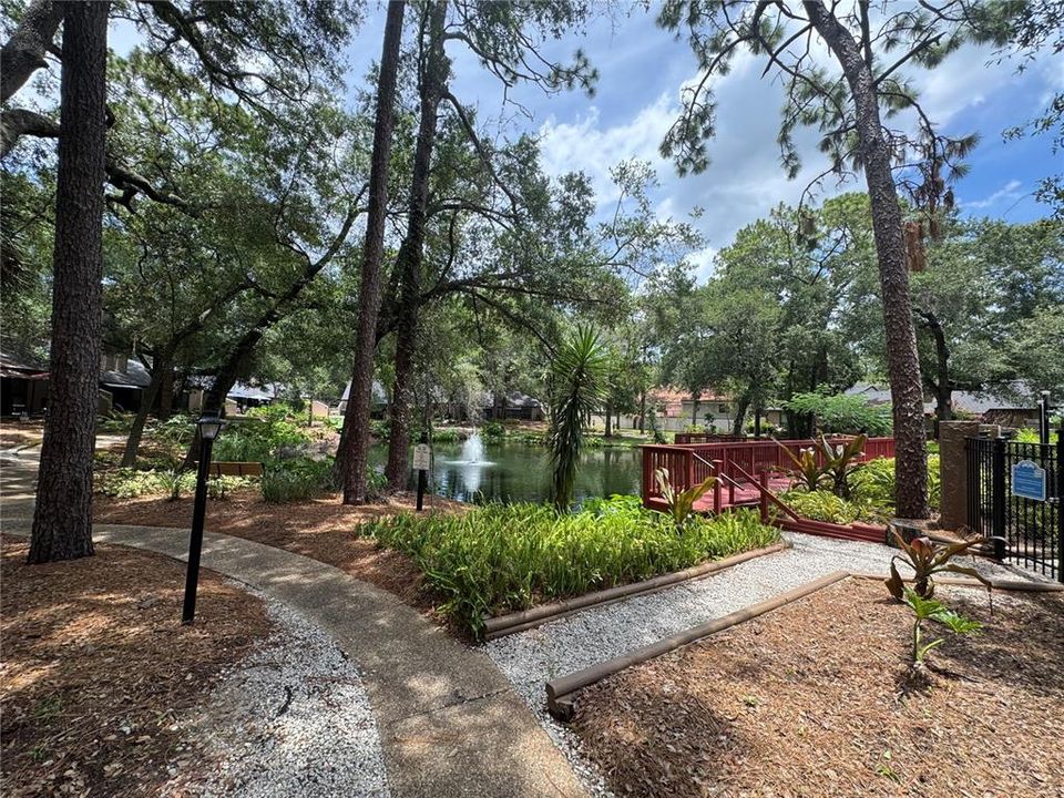 For Sale: $245,000 (2 beds, 2 baths, 1199 Square Feet)