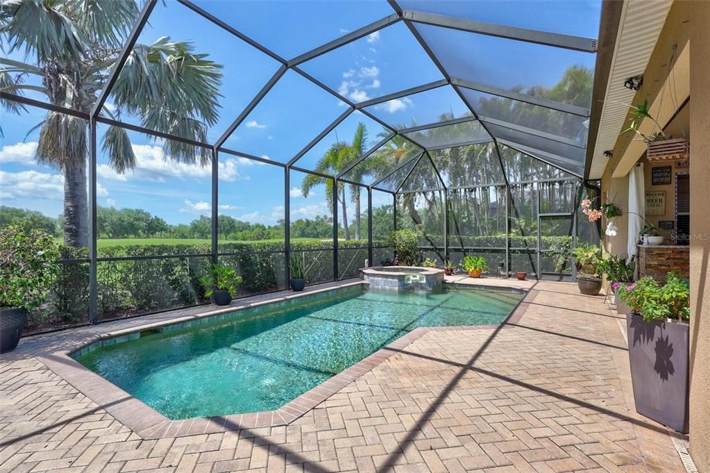 For Sale: $1,200,000 (5 beds, 3 baths, 2929 Square Feet)