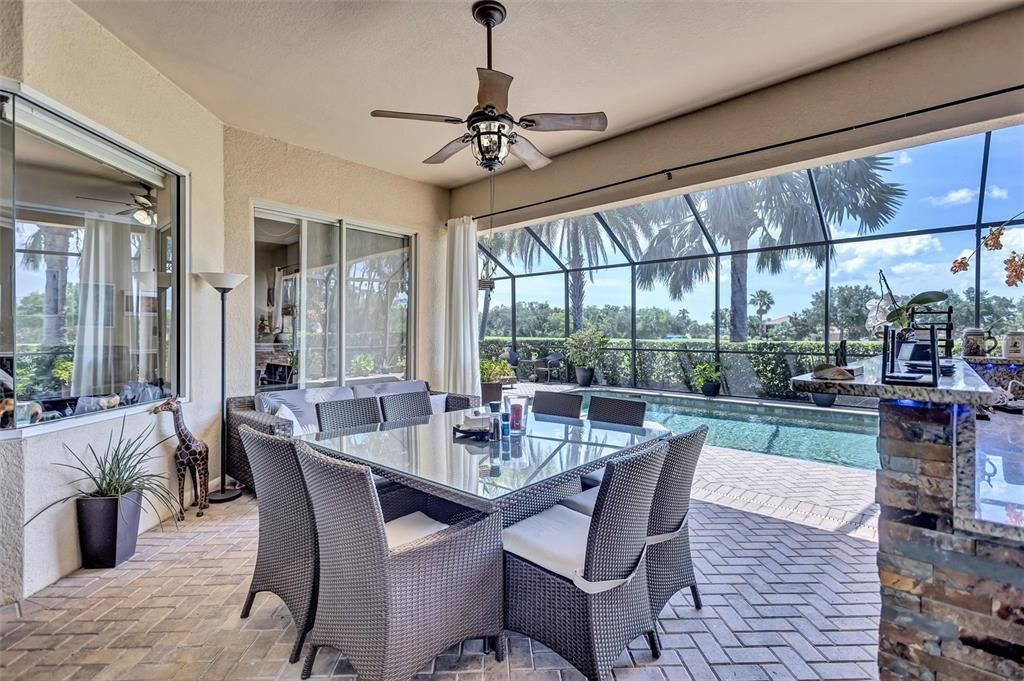 For Sale: $1,200,000 (5 beds, 3 baths, 2929 Square Feet)