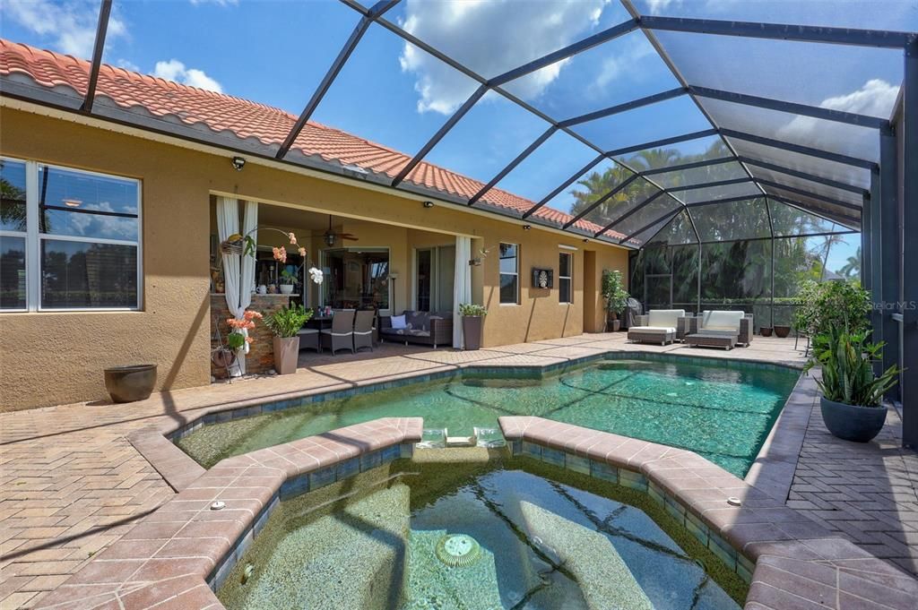 For Sale: $1,200,000 (5 beds, 3 baths, 2929 Square Feet)