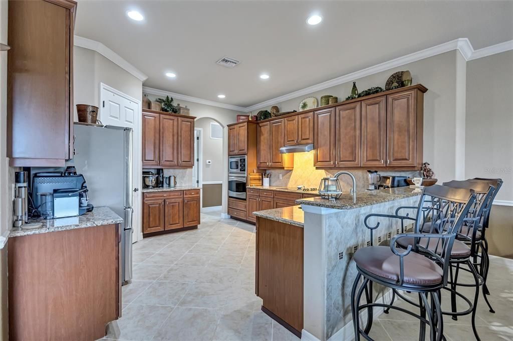 For Sale: $1,200,000 (5 beds, 3 baths, 2929 Square Feet)