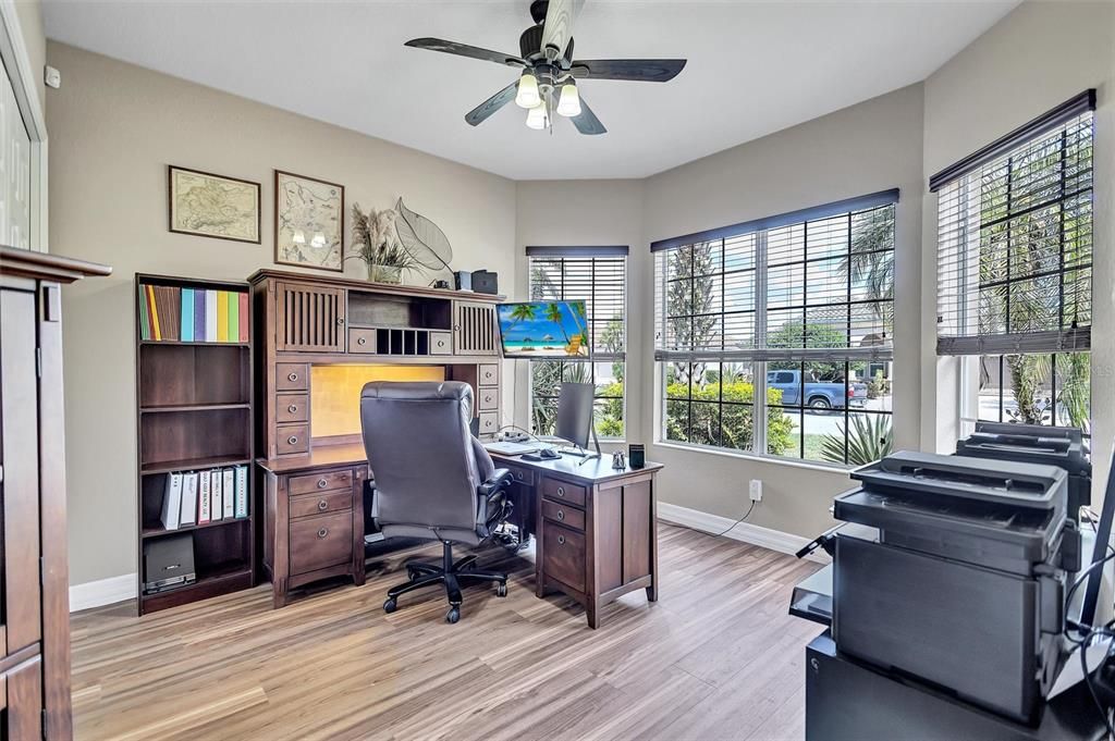For Sale: $1,200,000 (5 beds, 3 baths, 2929 Square Feet)