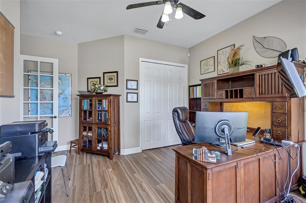 For Sale: $1,200,000 (5 beds, 3 baths, 2929 Square Feet)