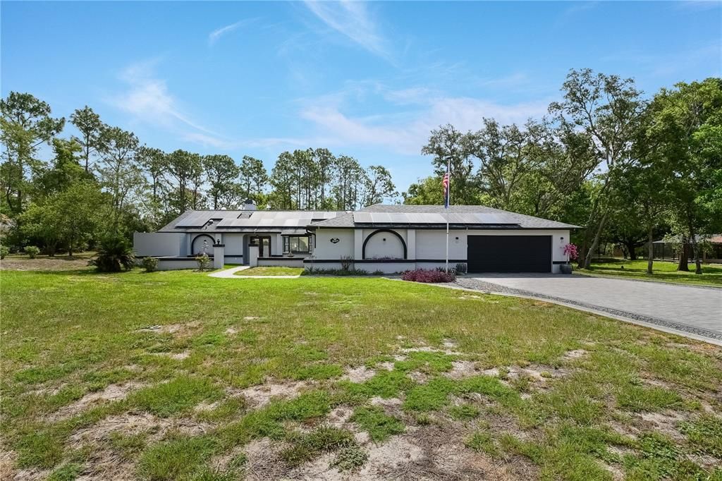 En Venta: $575,000 (3 camas, 3 baños, 2450 Pies cuadrados)