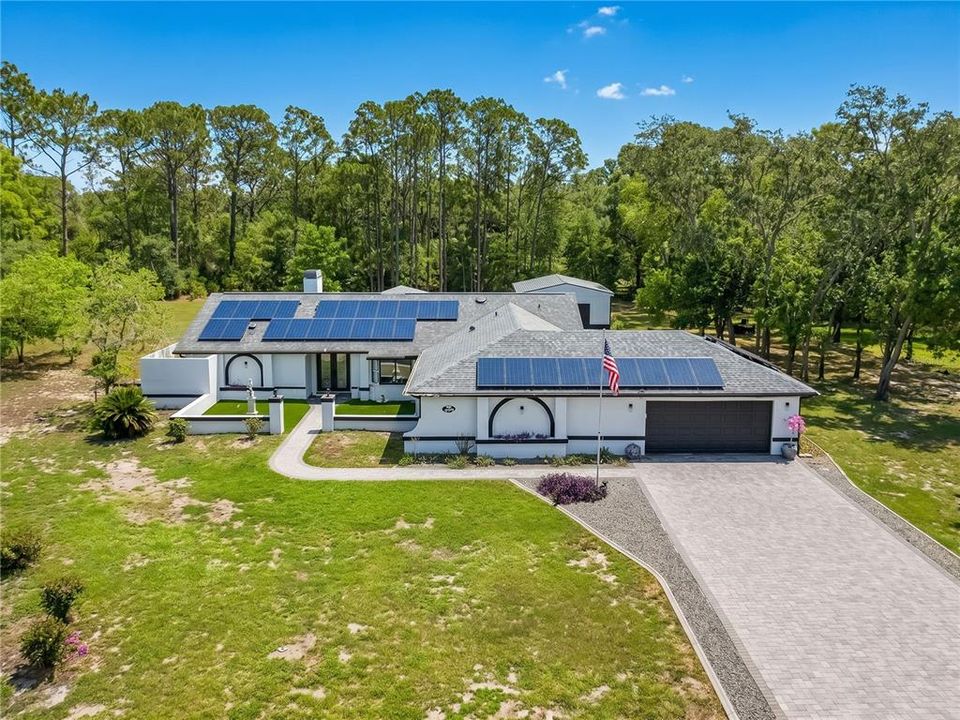 En Venta: $575,000 (3 camas, 3 baños, 2450 Pies cuadrados)