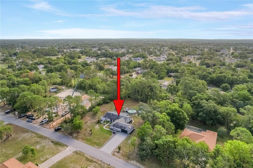 En Venta: $575,000 (3 camas, 3 baños, 2450 Pies cuadrados)