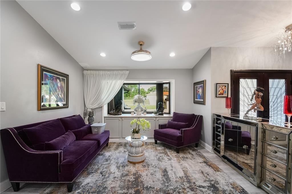 En Venta: $575,000 (3 camas, 3 baños, 2450 Pies cuadrados)