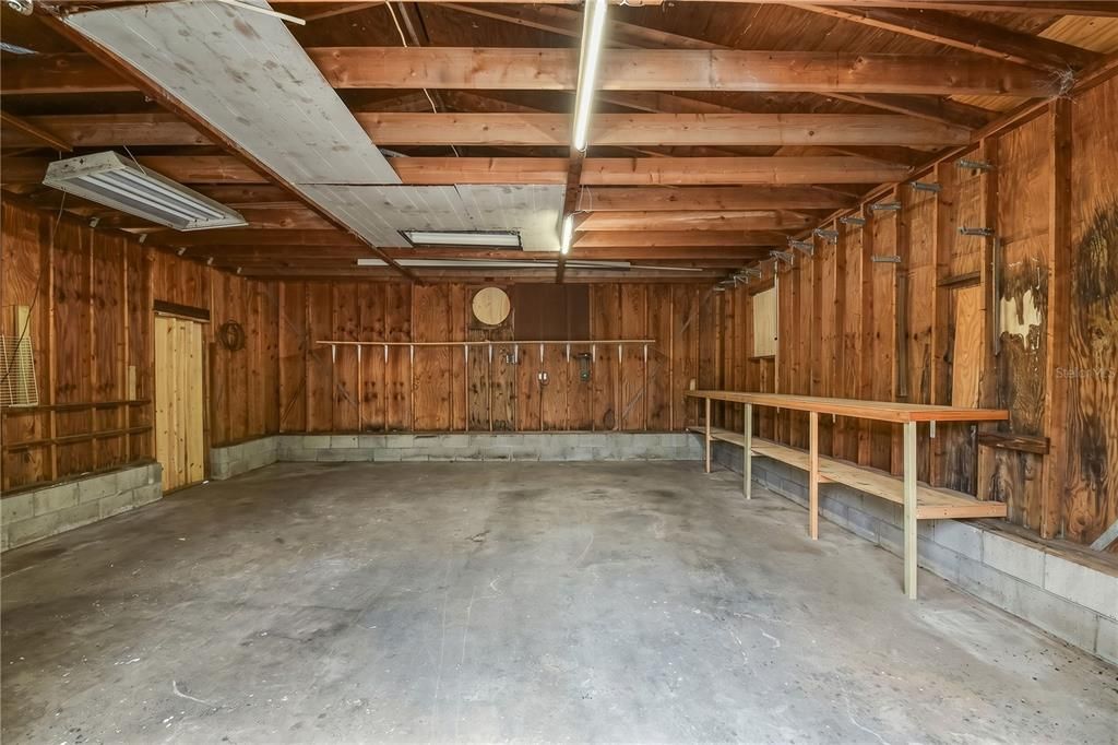 En Venta: $575,000 (3 camas, 3 baños, 2450 Pies cuadrados)