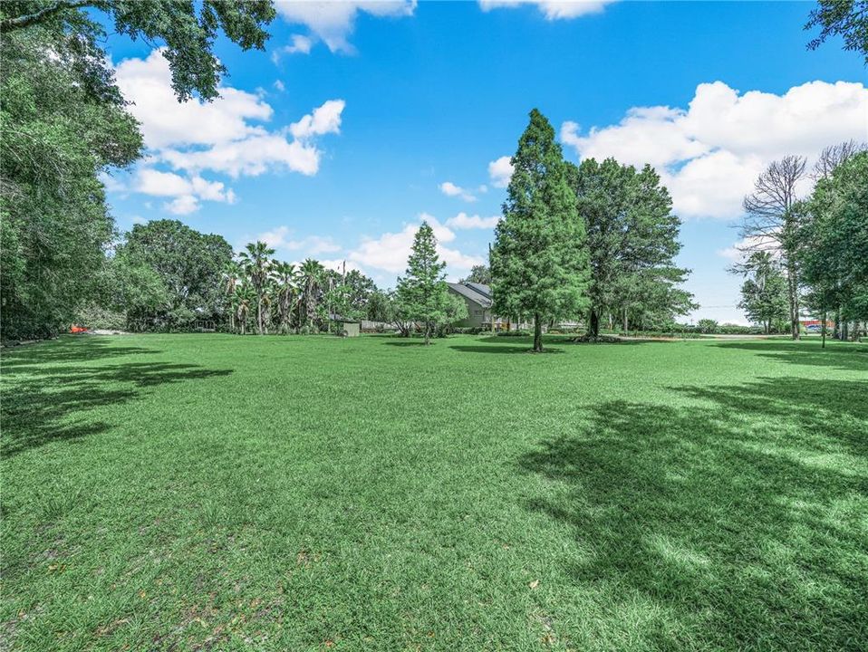 For Sale: $799,000 (3 beds, 3 baths, 2940 Square Feet)