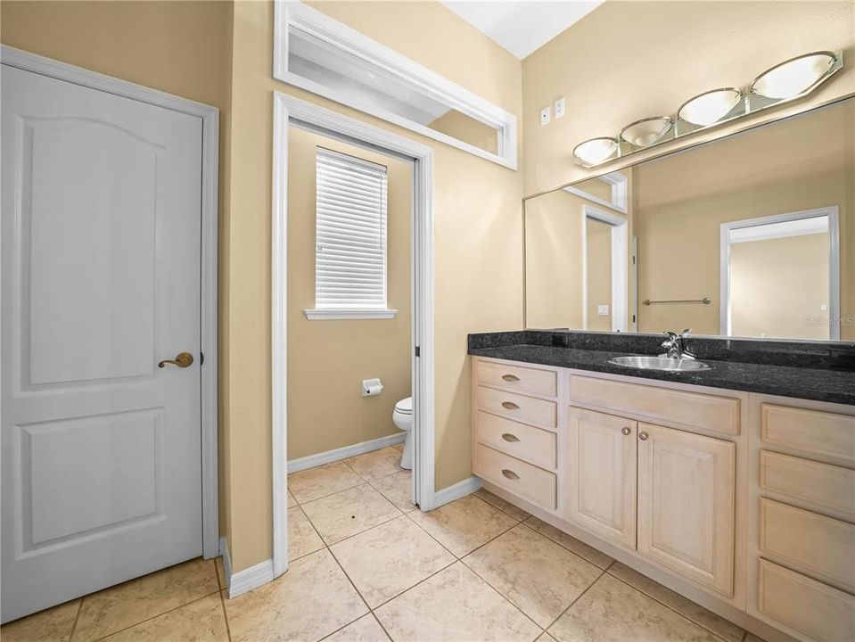 For Sale: $799,000 (3 beds, 3 baths, 2940 Square Feet)