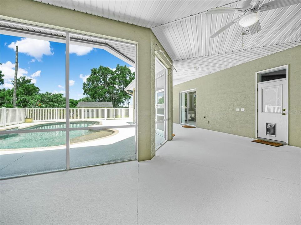For Sale: $799,000 (3 beds, 3 baths, 2940 Square Feet)