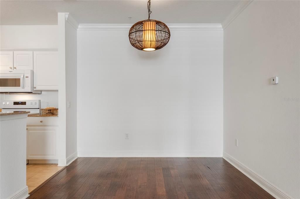For Sale: $297,900 (3 beds, 2 baths, 1453 Square Feet)