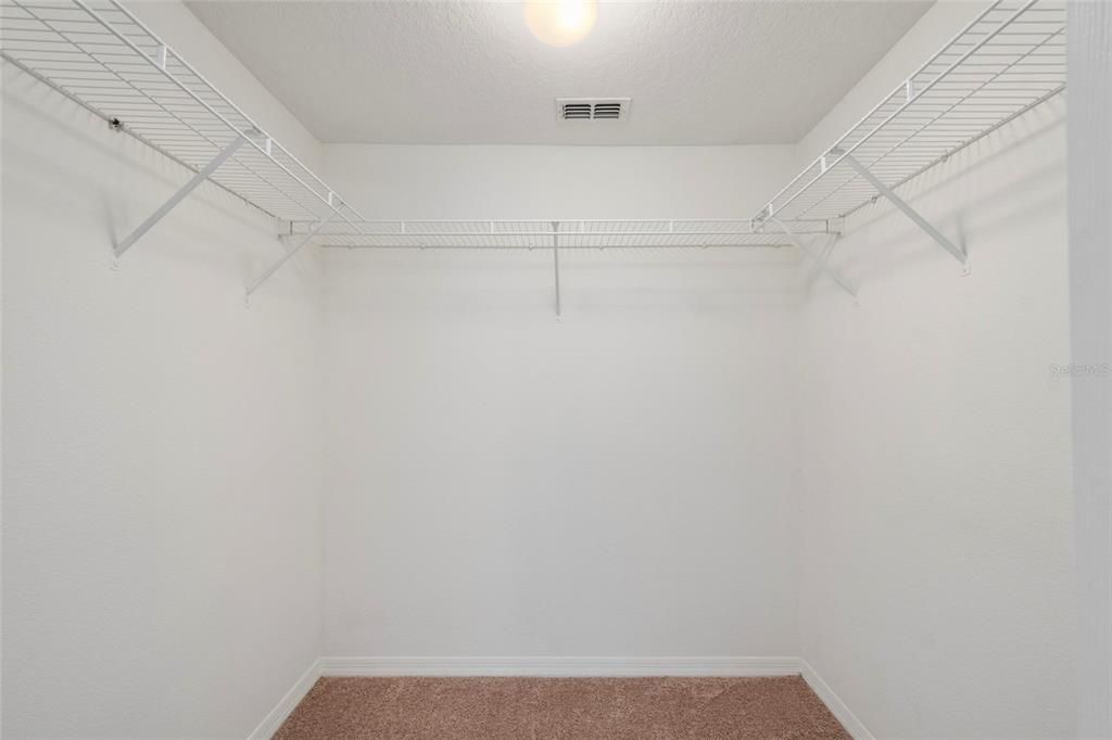 For Sale: $297,900 (3 beds, 2 baths, 1453 Square Feet)