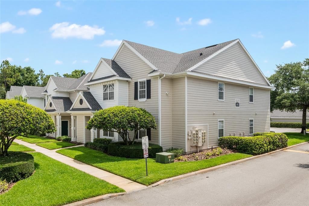 For Sale: $297,900 (3 beds, 2 baths, 1453 Square Feet)
