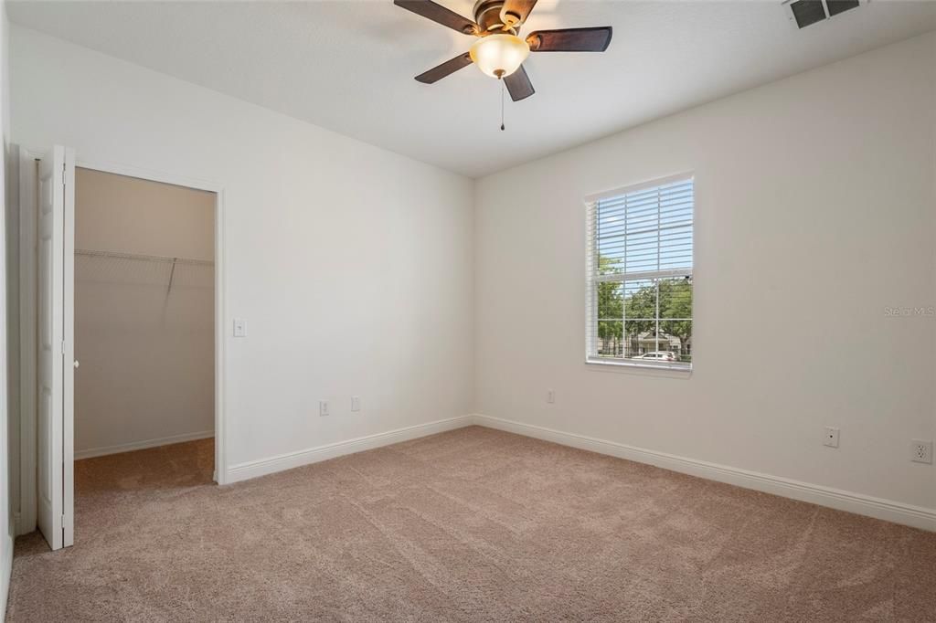 For Sale: $297,900 (3 beds, 2 baths, 1453 Square Feet)