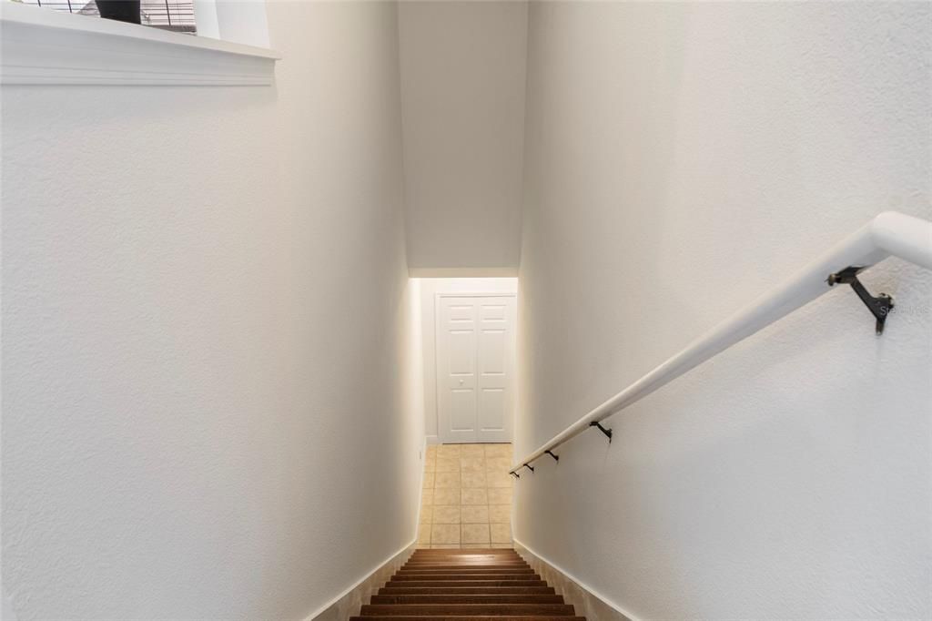 For Sale: $297,900 (3 beds, 2 baths, 1453 Square Feet)
