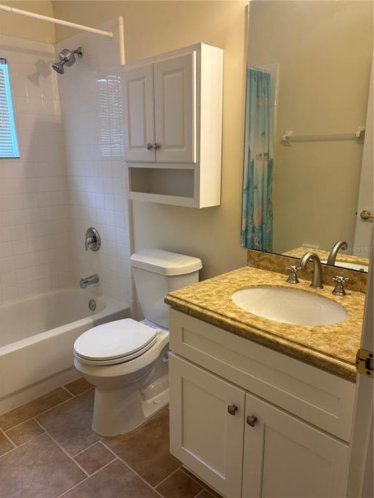 For Rent: $2,350 (3 beds, 2 baths, 1559 Square Feet)