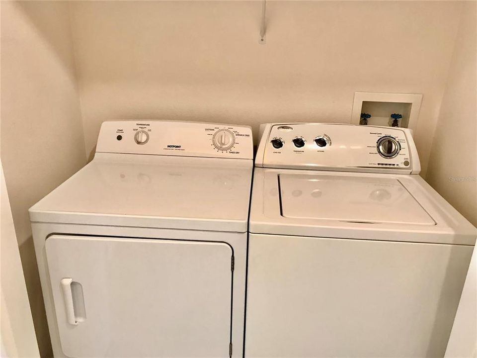 For Rent: $2,350 (3 beds, 2 baths, 1559 Square Feet)