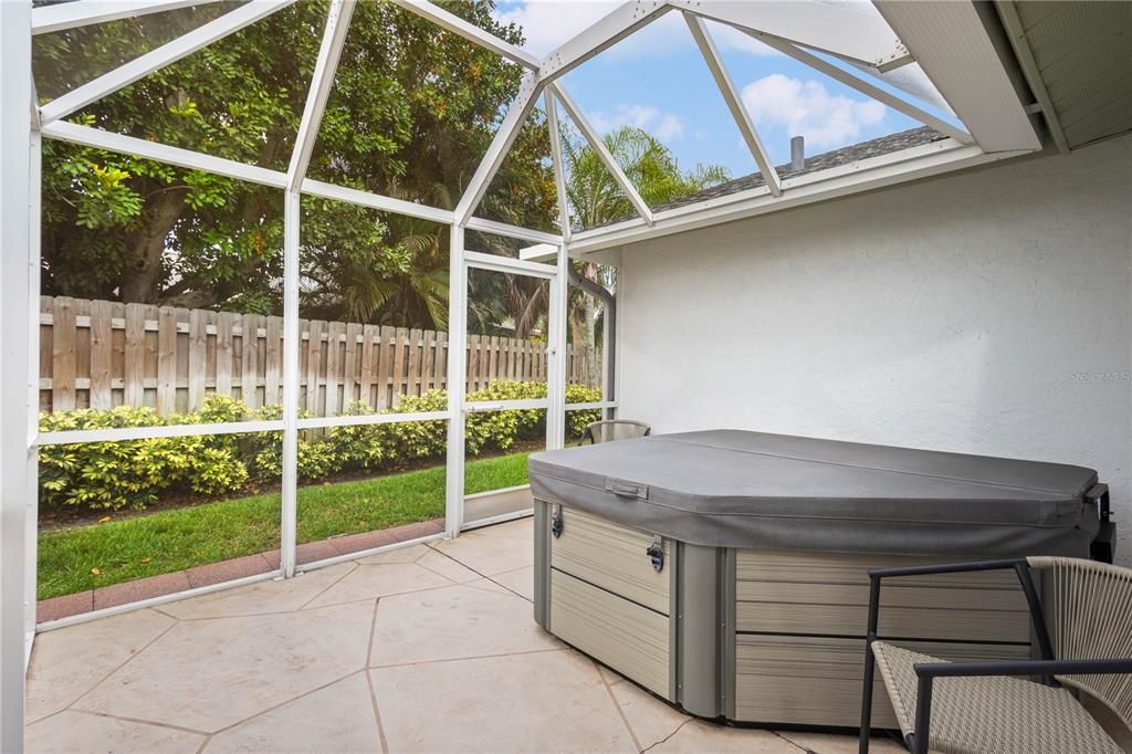 For Sale: $550,000 (3 beds, 2 baths, 2025 Square Feet)