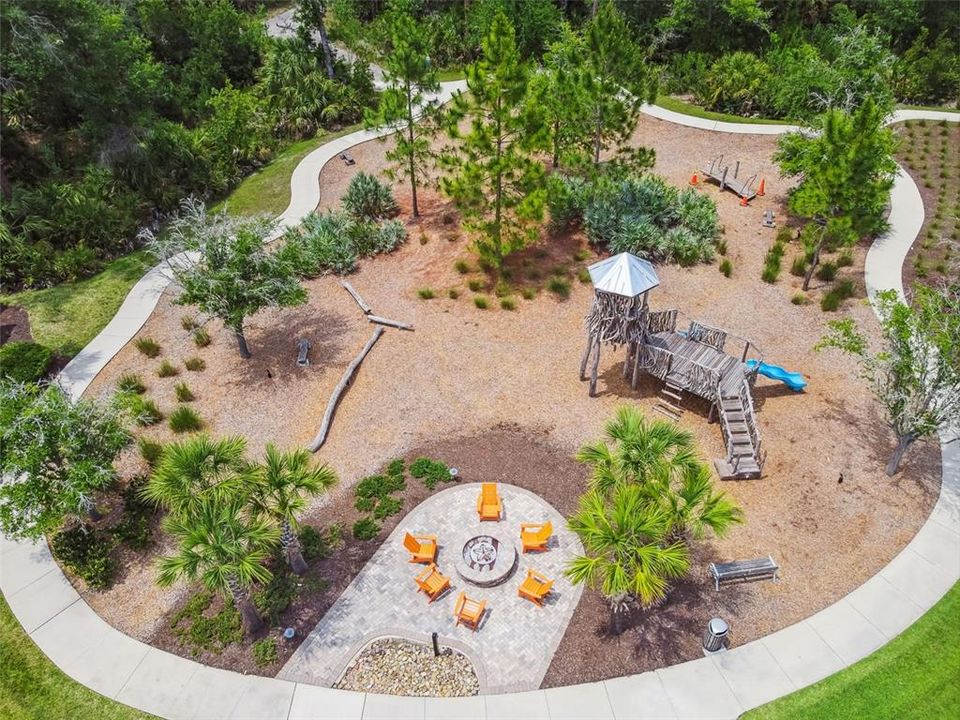 For Sale: $600,000 (4 beds, 3 baths, 2572 Square Feet)
