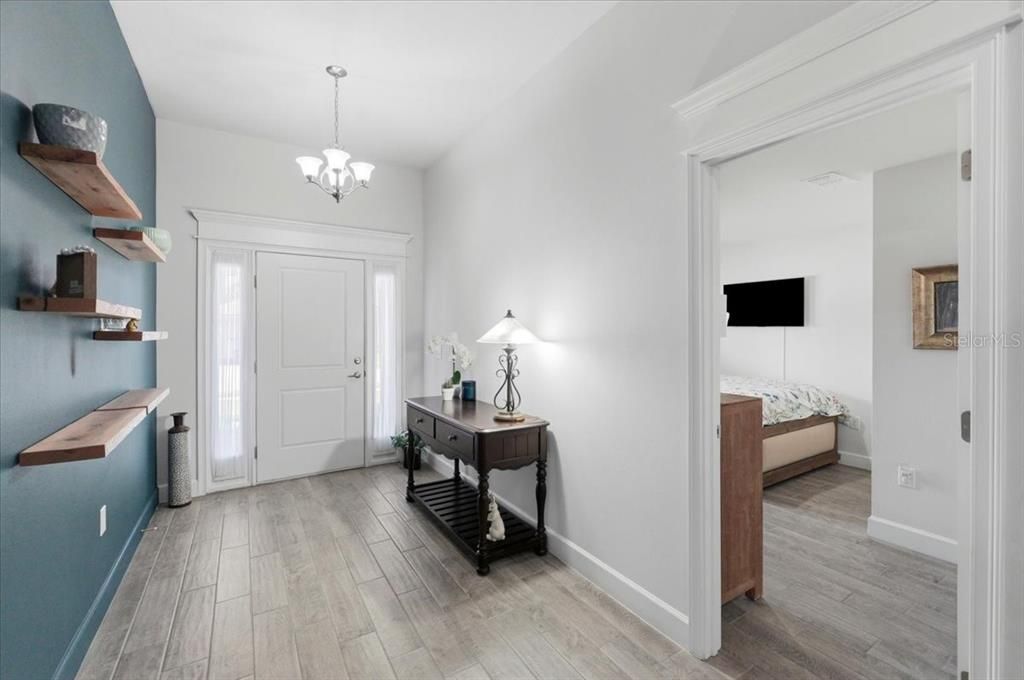 : $475,000 (4 beds, 3 baths, 2204 Square Feet)