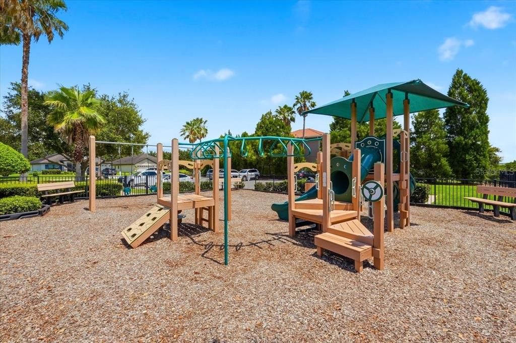: $475,000 (4 beds, 3 baths, 2204 Square Feet)
