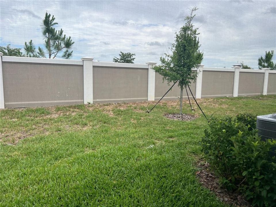 For Sale: $269,900 (2 beds, 2 baths, 1405 Square Feet)