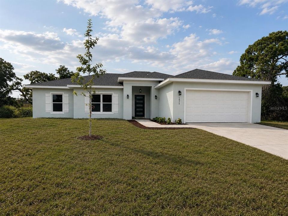 For Sale: $535,000 (4 beds, 2 baths, 1947 Square Feet)