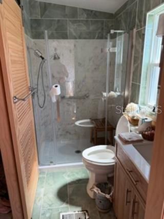 На продажу: $244,000 (2 спален, 2 ванн, 1400 Квадратных фут)