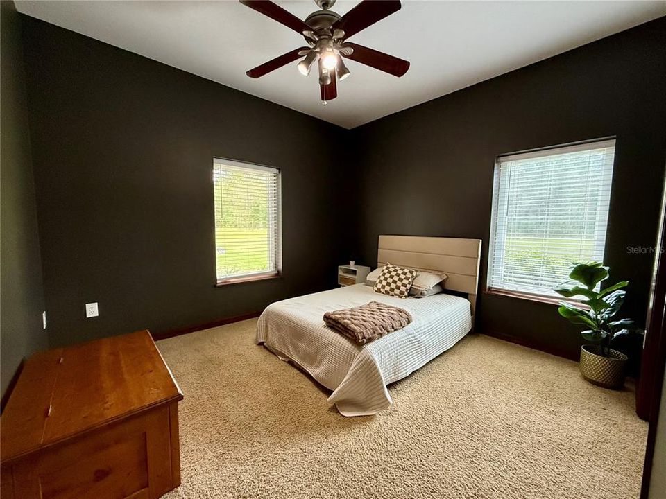 For Sale: $449,900 (3 beds, 2 baths, 2343 Square Feet)