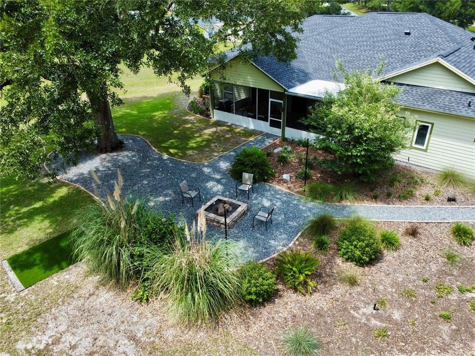 For Sale: $449,900 (3 beds, 2 baths, 2343 Square Feet)