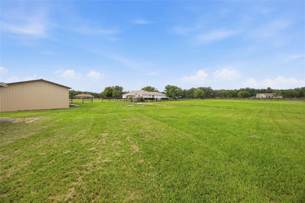 For Sale: $749,000 (3 beds, 2 baths, 1781 Square Feet)