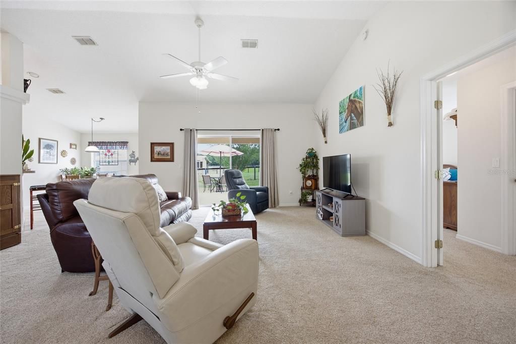 For Sale: $749,000 (3 beds, 2 baths, 1781 Square Feet)