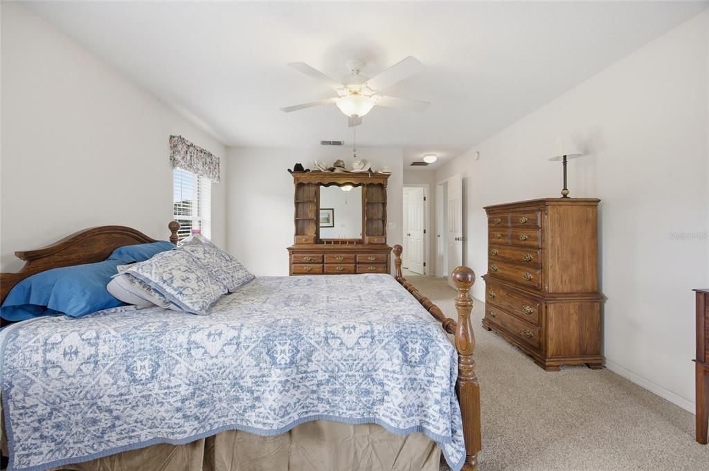 For Sale: $749,000 (3 beds, 2 baths, 1781 Square Feet)