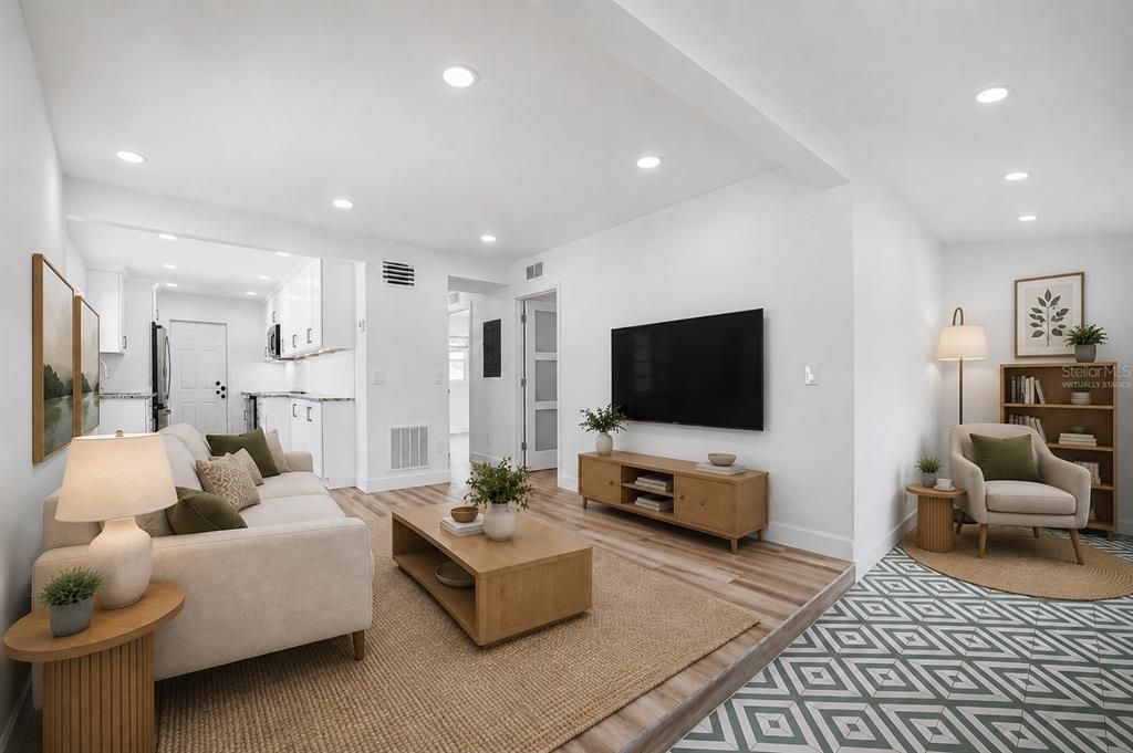 For Sale: $340,000 (2 beds, 1 baths, 900 Square Feet)