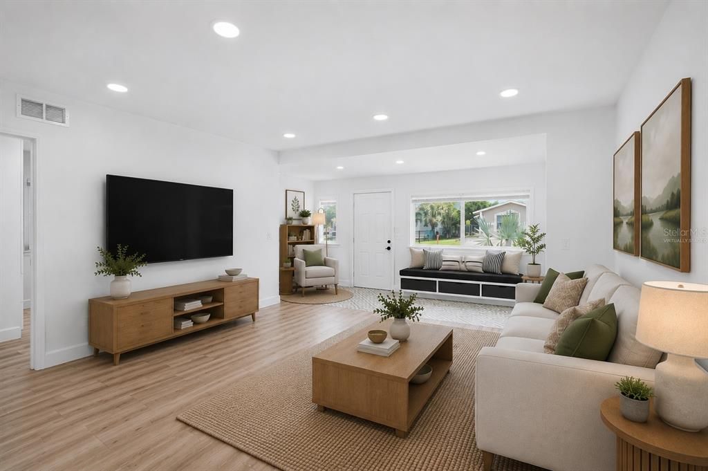 For Sale: $340,000 (2 beds, 1 baths, 900 Square Feet)