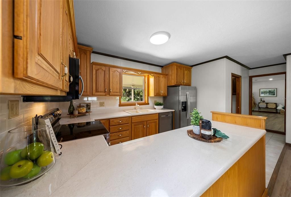 For Sale: $359,000 (3 beds, 2 baths, 1846 Square Feet)