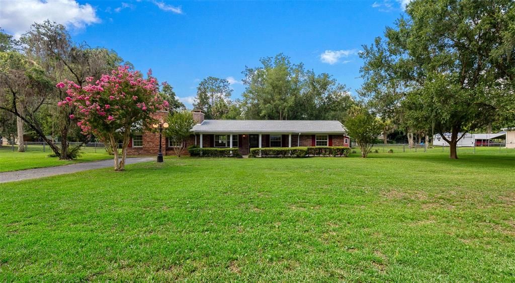 For Sale: $359,000 (3 beds, 2 baths, 1846 Square Feet)