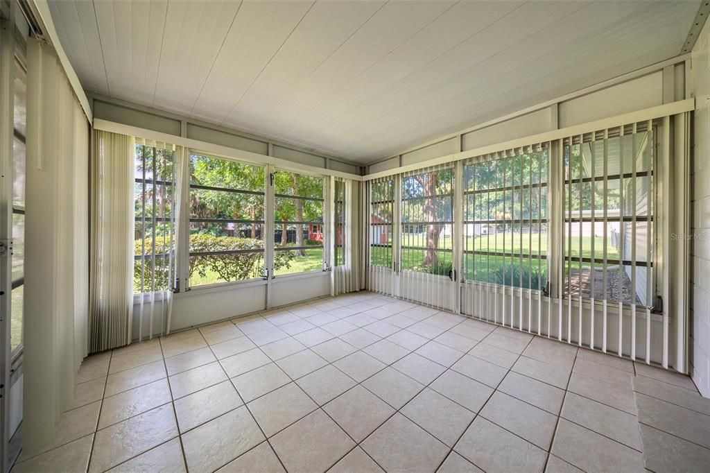 For Sale: $359,000 (3 beds, 2 baths, 1846 Square Feet)