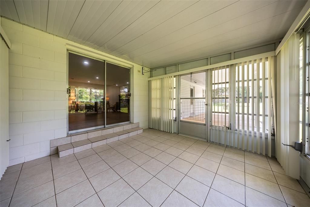 For Sale: $359,000 (3 beds, 2 baths, 1846 Square Feet)