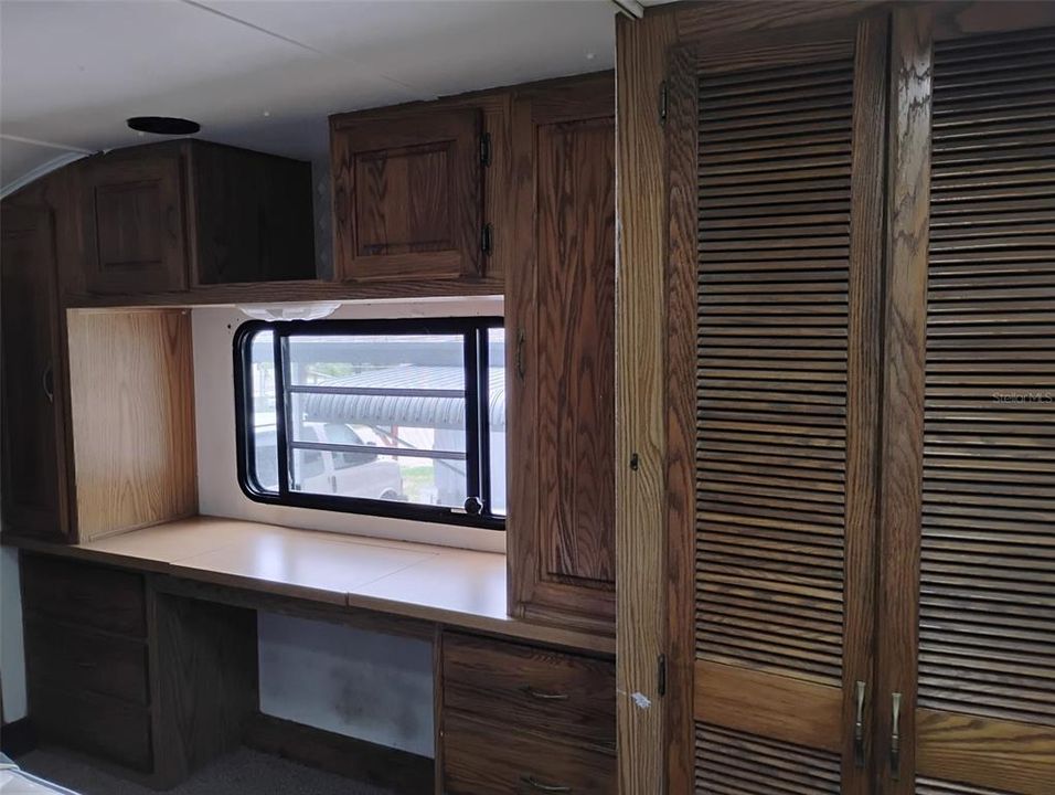 For Sale: $148,500 (3 beds, 2 baths, 850 Square Feet)